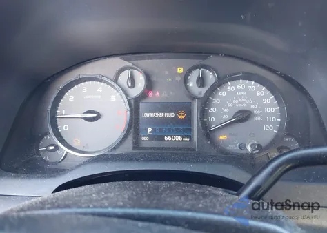 2014 Toyota Tundra Sr 4.6L V8 из США, поврежденный, VIN 5TFUM5F19EX057671